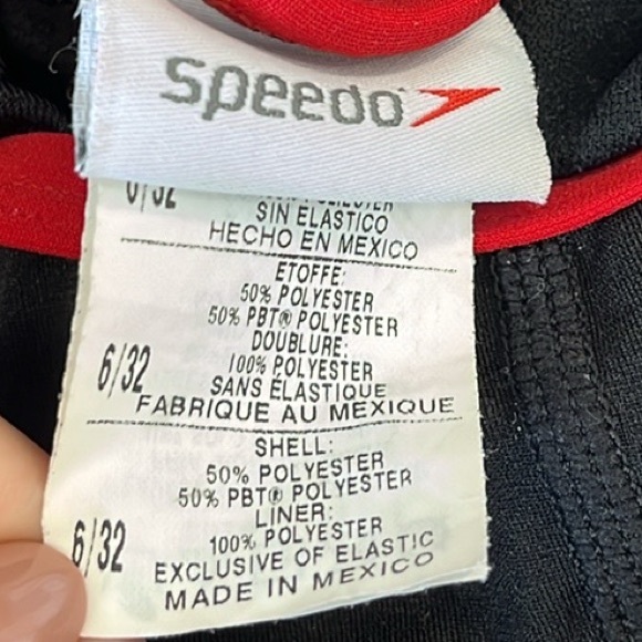 Speedo Swimsuit One Piece Endurance Flyback Black Red 6 32 6/32 - Picture 5 of 5